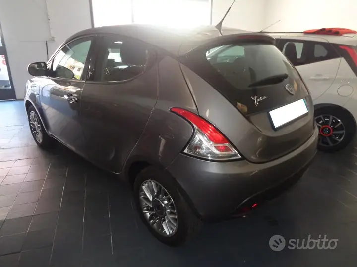 Lancia Ypsilon 2013 photo 4