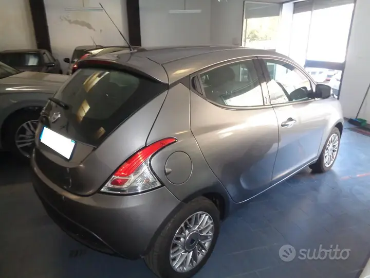 Lancia Ypsilon 2013 photo 5