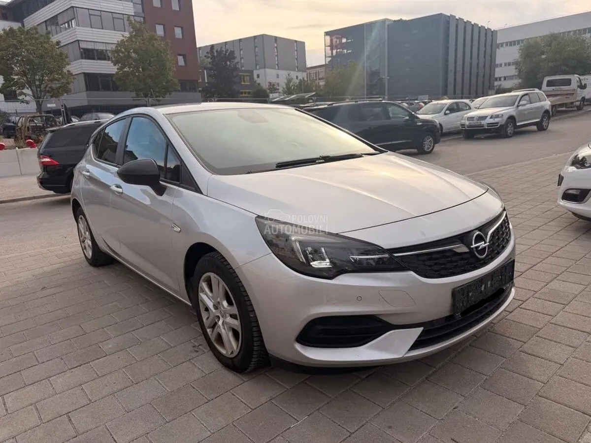 Opel Astra K