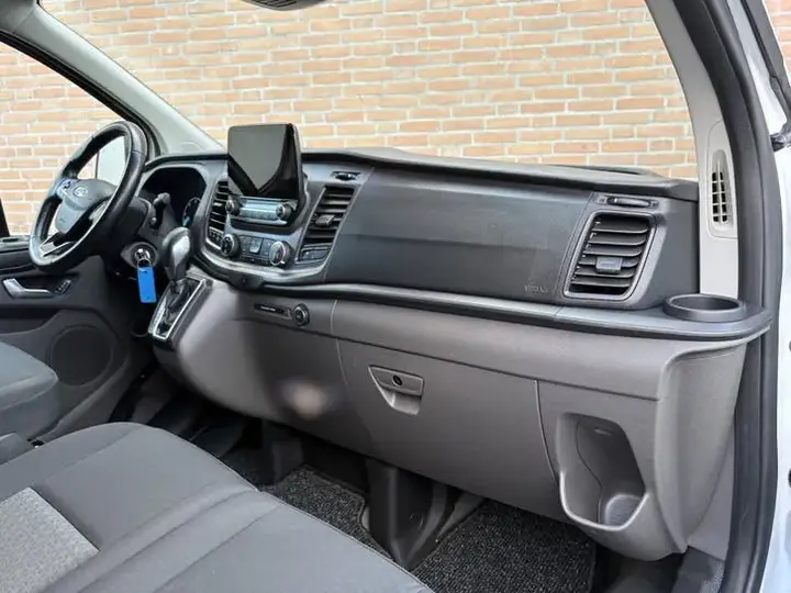 Ford Transit Custom 2021 photo 3