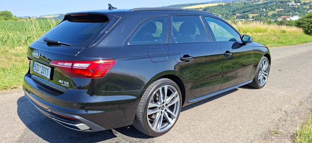 Audi A4 2022 photo 4