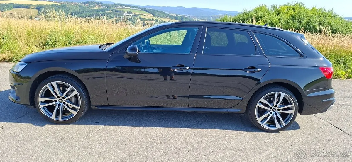 Audi A4 2022 photo 5