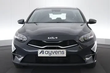 Kia Pro Cee D 2022 photo 2