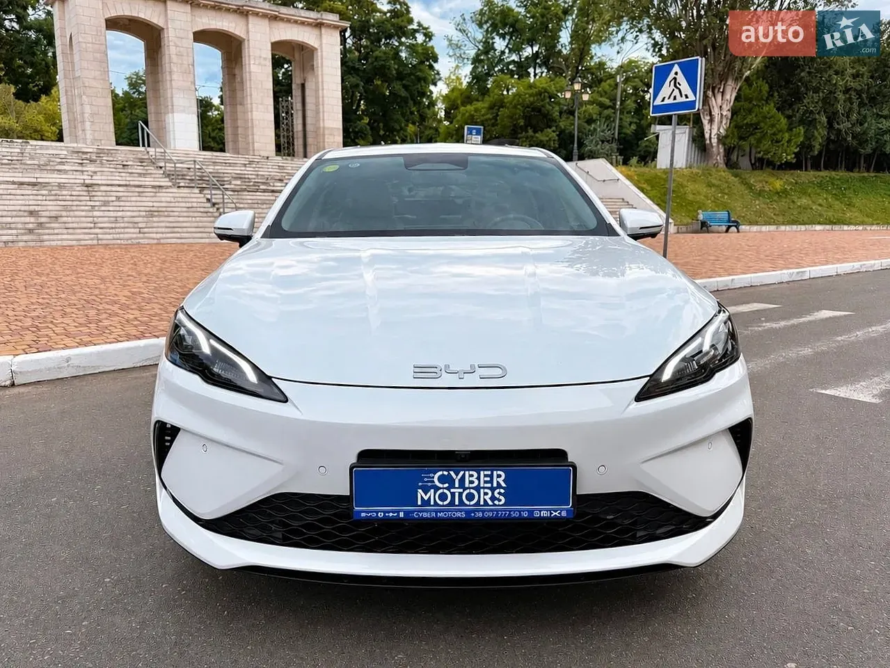 BYD Seal 05 2025 photo 2