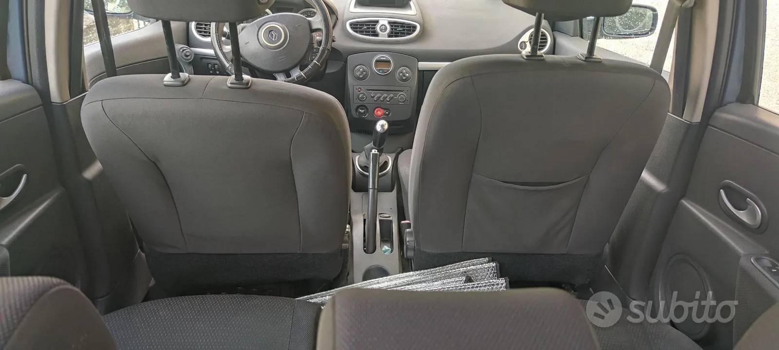 Renault Clio 2007 photo 4