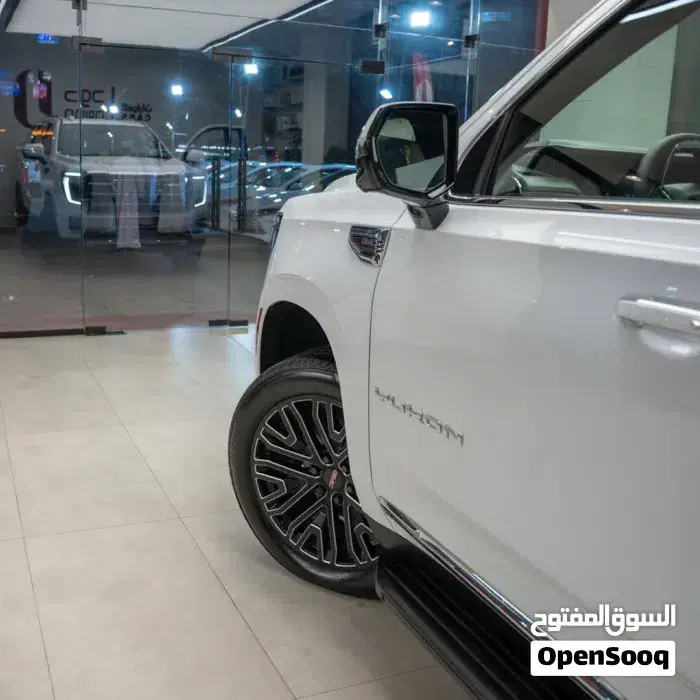 GMC Yukon 2025 photo 4