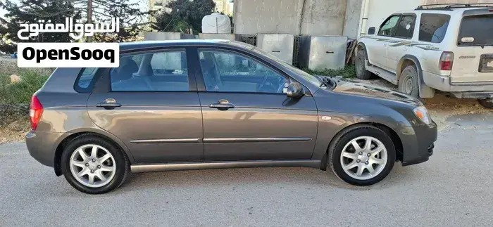 Kia Cerato 2005 photo 3