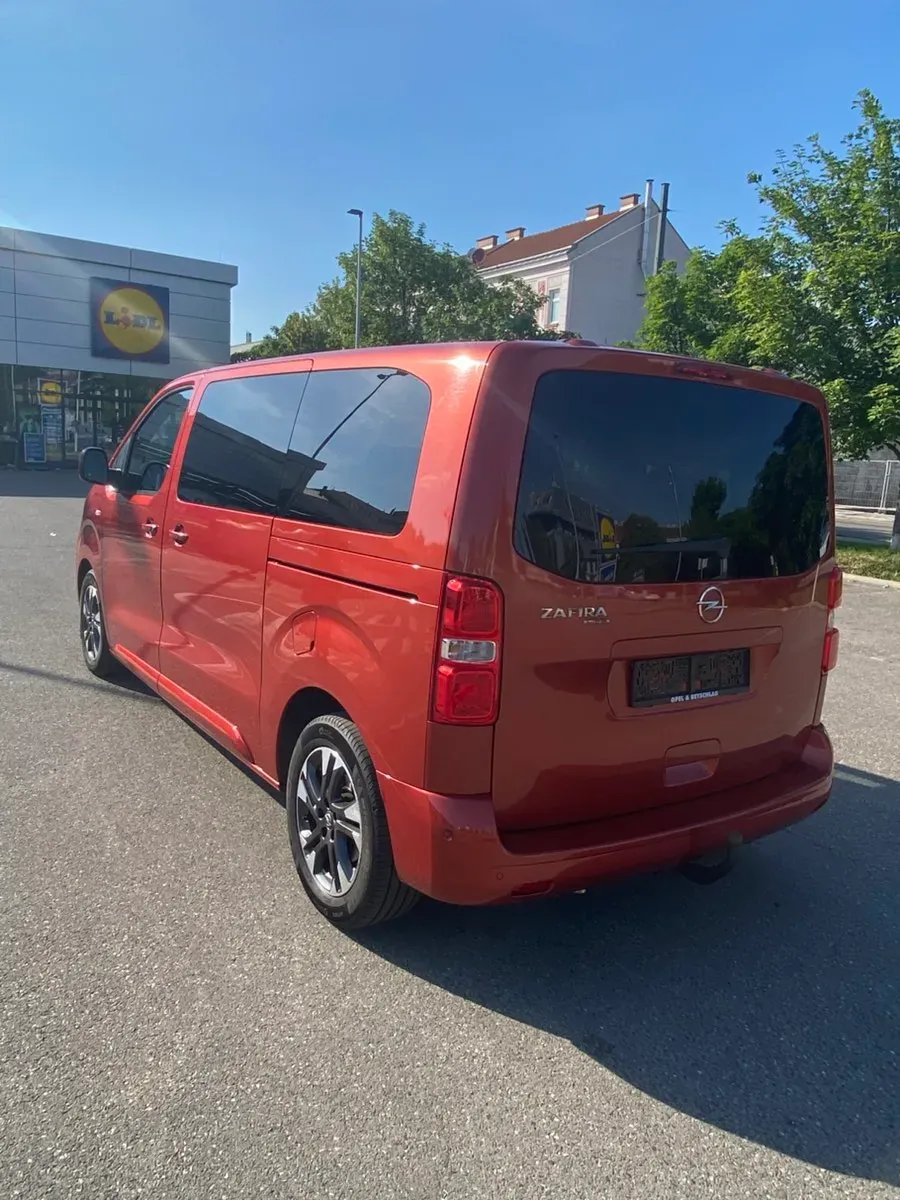 Opel Zafira 2021 photo 2