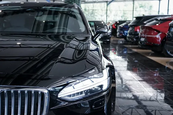 Volvo V90 2023 photo 4