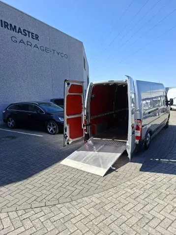 Renault Master 2019 photo 2