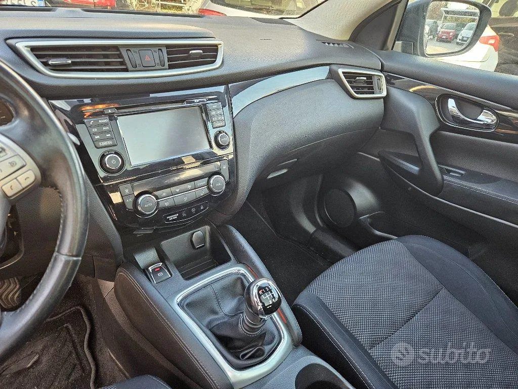 Nissan Qashqai 2015 photo 3