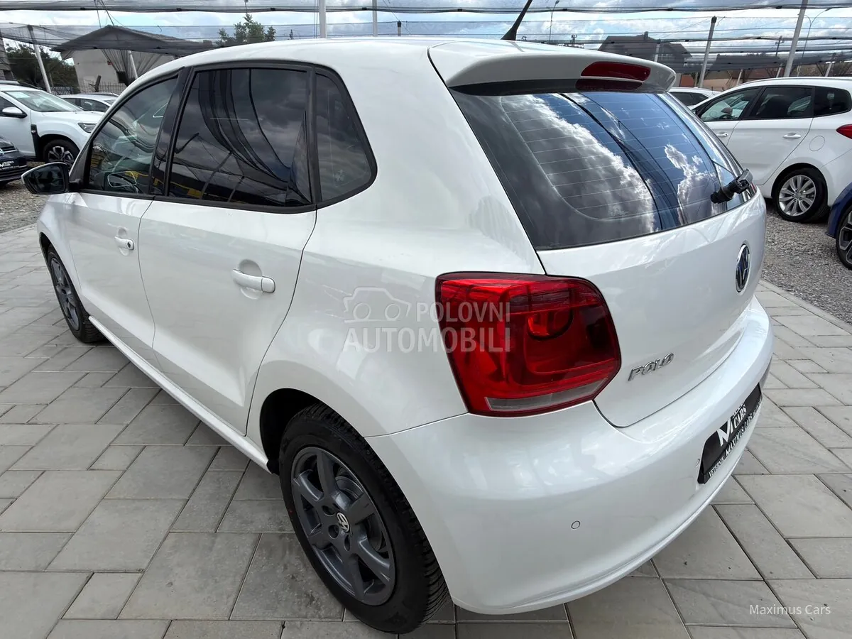 Volkswagen Polo 2011 photo 5