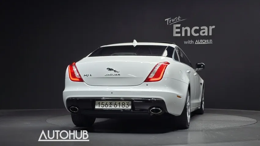 Jaguar Xj 2018 photo 4
