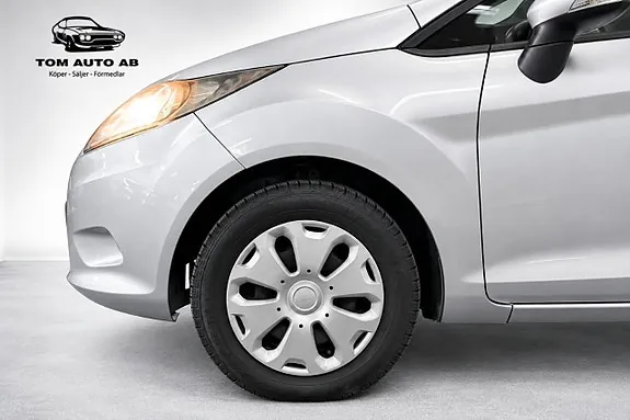 Ford Fiesta 2009 photo 3
