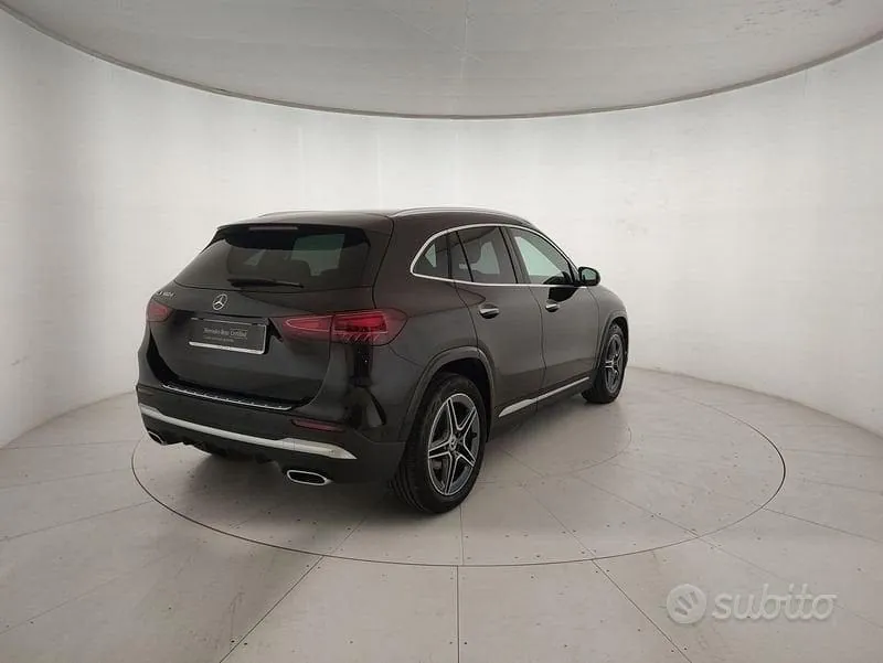 Mercedes-Benz Gla 2025 photo 4