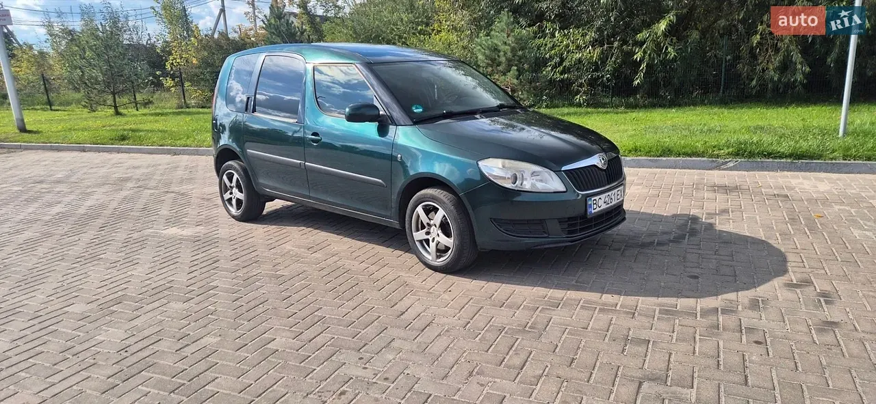 Skoda Roomster 2010 photo 4