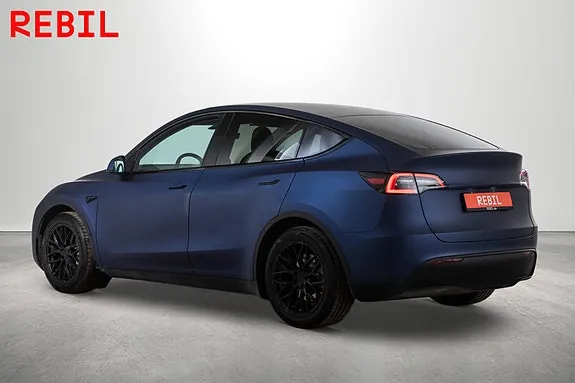 Tesla Model Y 2023 photo 5