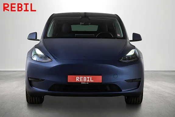 Tesla Model Y 2023 photo 3