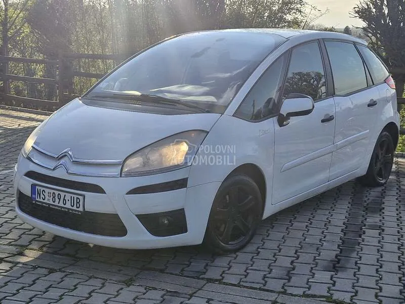 Citroen C4 Picasso 2011 photo 5