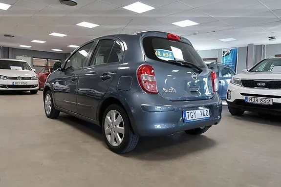 Nissan Micra 2011 photo 4