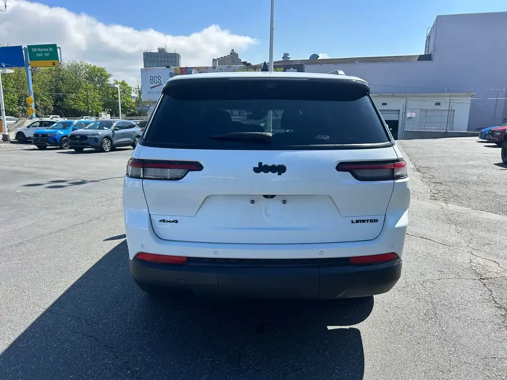 Jeep Grand Cherokee 2024 photo 4
