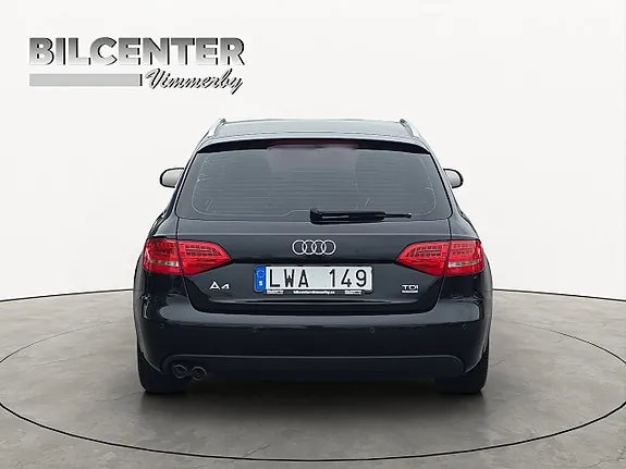 Audi A4 2012 photo 5