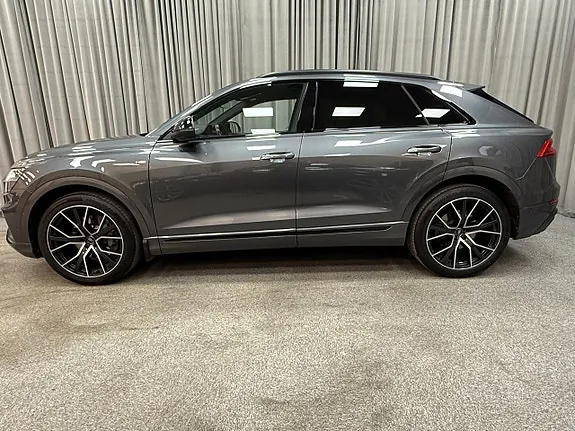 Audi Q8 2019 photo 2