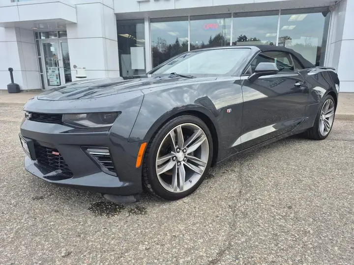 Chevrolet Camaro 2017 photo 2