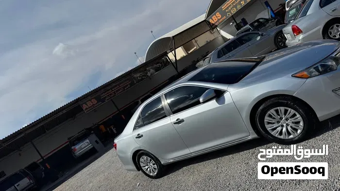 Toyota Camry 2024 photo 2