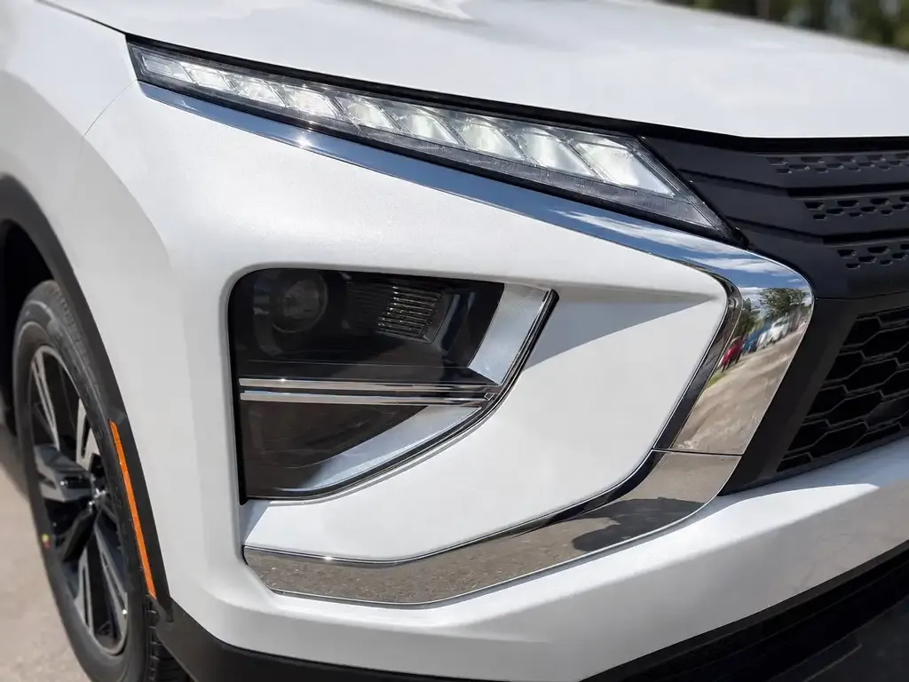 Mitsubishi Eclipse Cross 2026 photo 4
