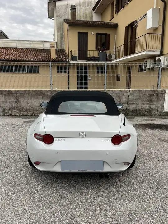 Mazda Mx-5 2017 photo 3