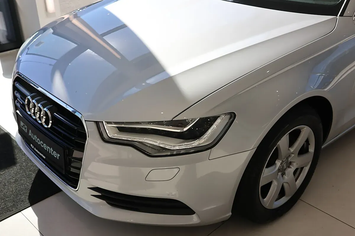 Audi A6 2011 photo 2