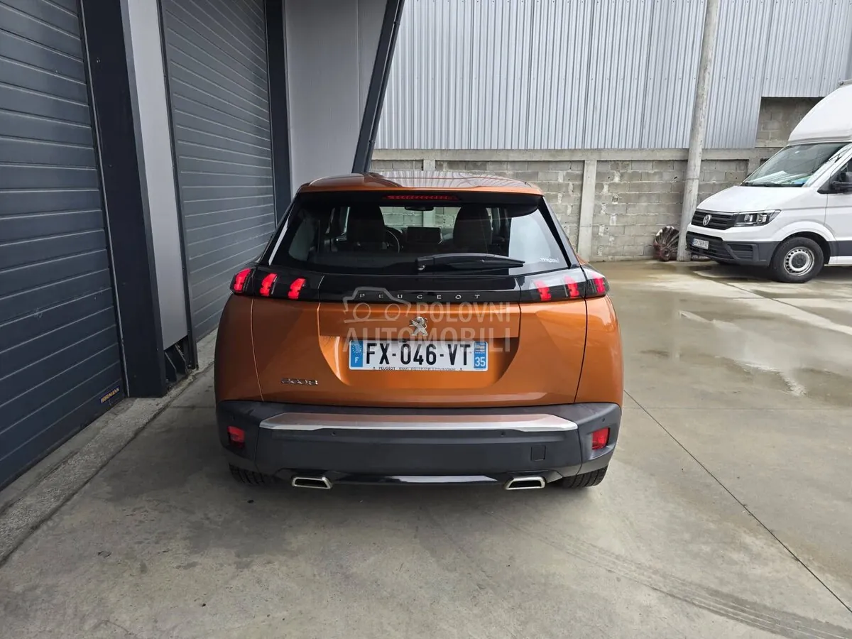 Peugeot 2008 2021 photo 4
