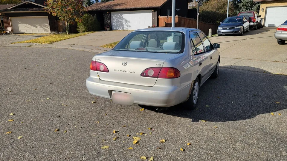 Toyota Corolla 2001 photo 3