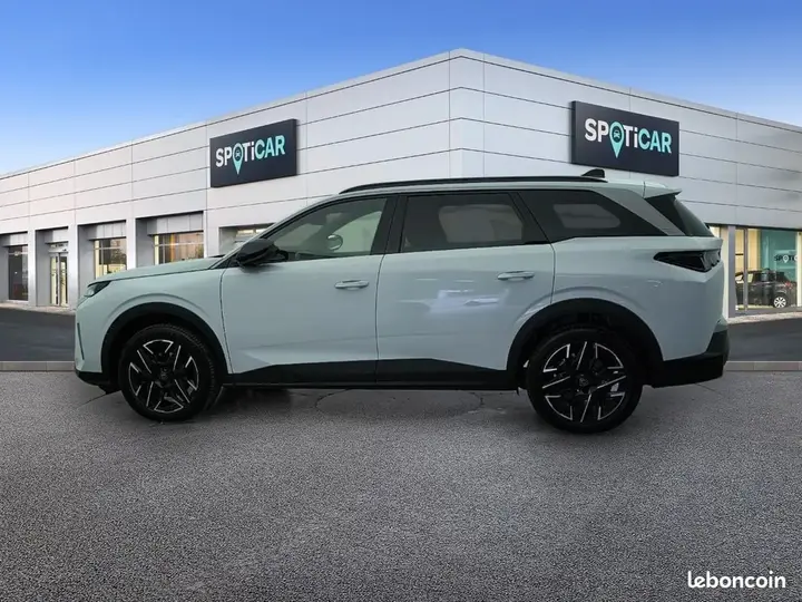 Peugeot 5008 2025 photo 2