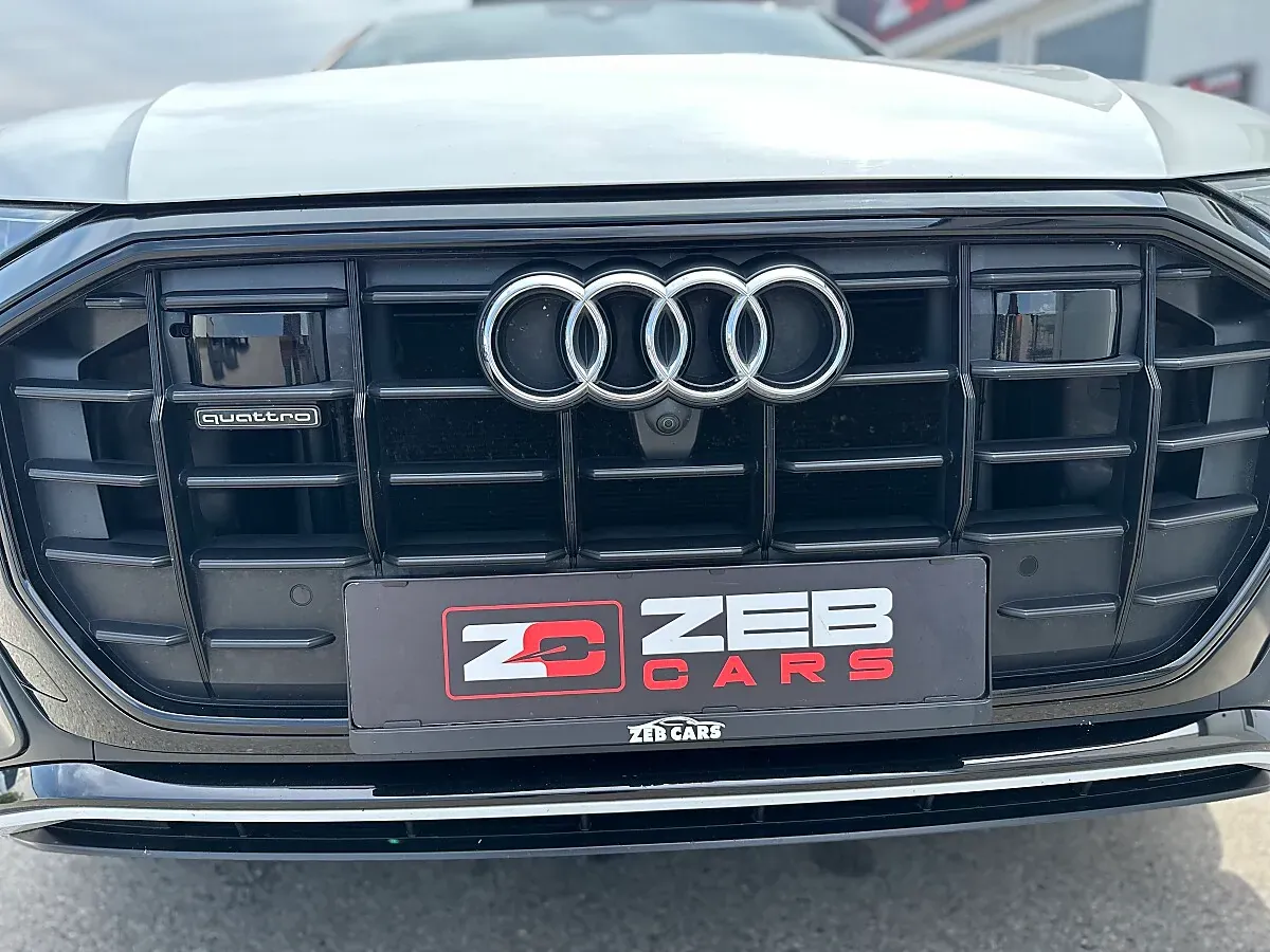Audi Q8 2018 photo 3