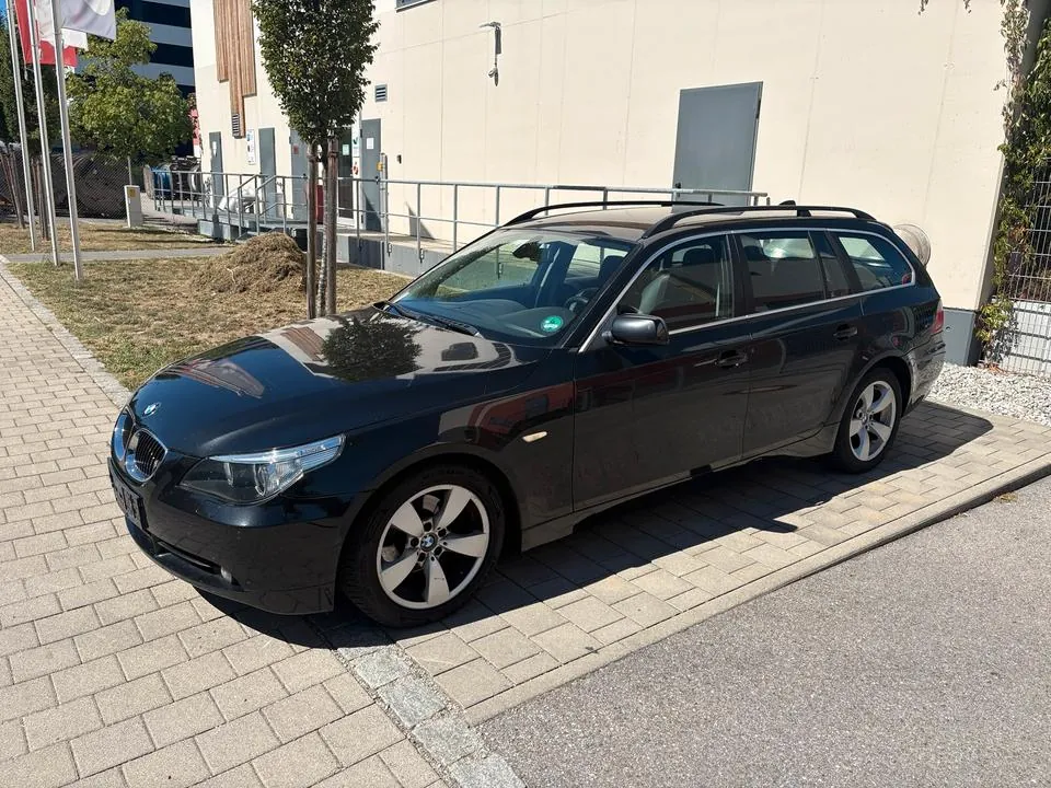 BMW 525