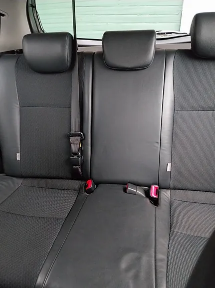 Toyota Yaris 2012 photo 5