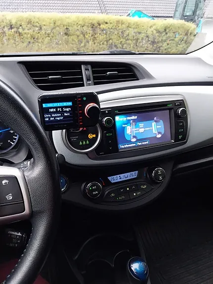 Toyota Yaris 2012 photo 4