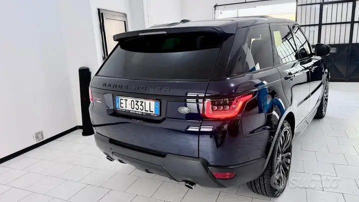 Land Rover Range Rover Sport 2013 photo 4