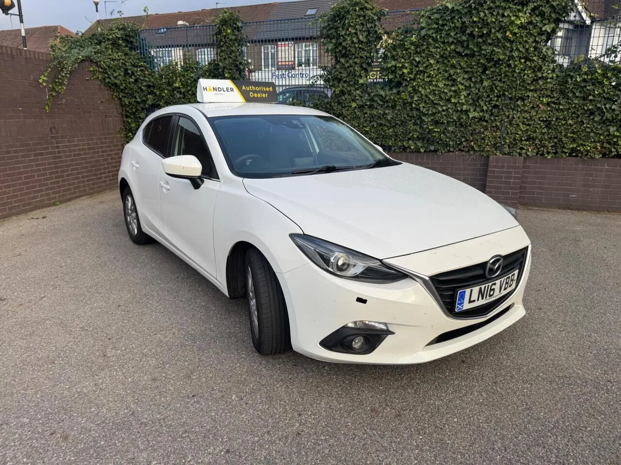 Mazda Mazda3 2016 photo 4