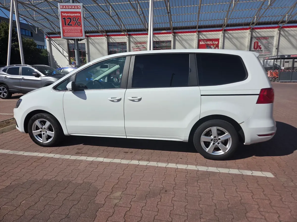 Seat Alhambra 2014 photo 2