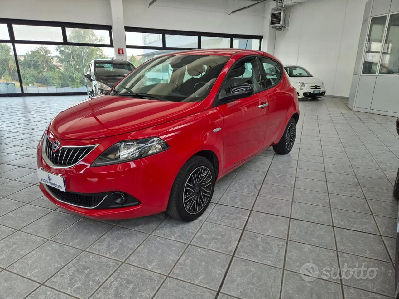 Lancia Ypsilon