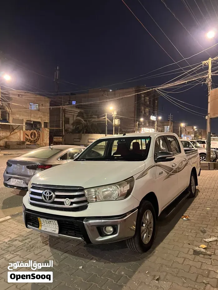 Toyota Hilux 2017 photo 2