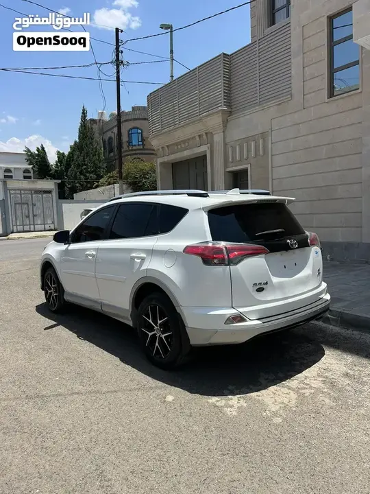 Toyota Rav4 2017 photo 4