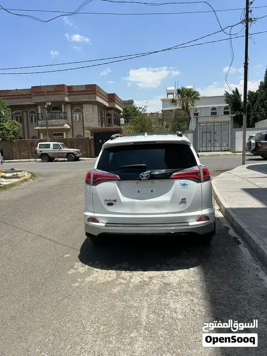 Toyota Rav4 2017 photo 2