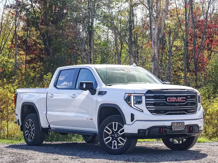 GMC Sierra 1500 2026 photo 2