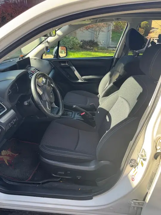 Subaru Forester 2018 photo 4
