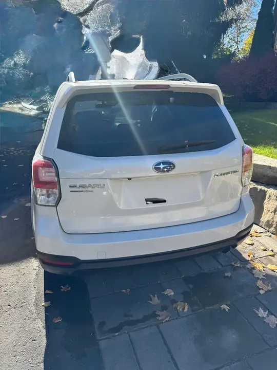 Subaru Forester 2018 photo 2