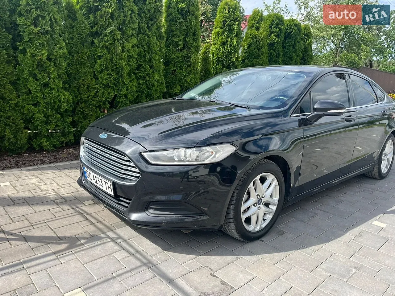 Ford Fusion 2013 photo 2